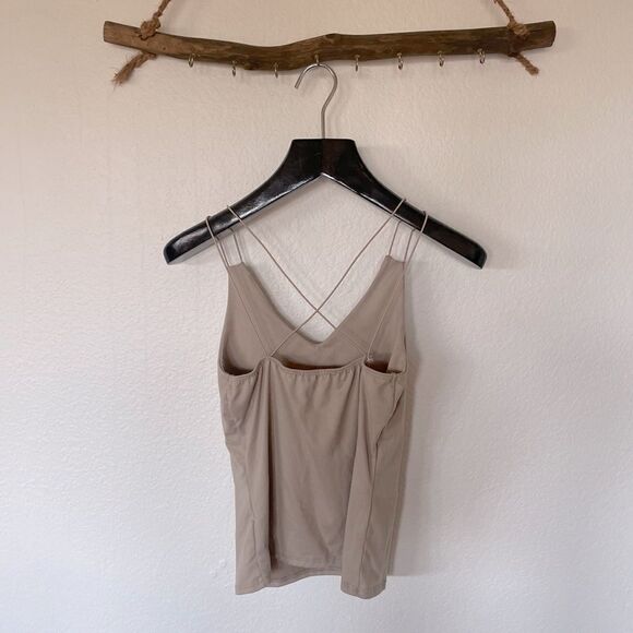 Nude tank  - Picture 4 of 5